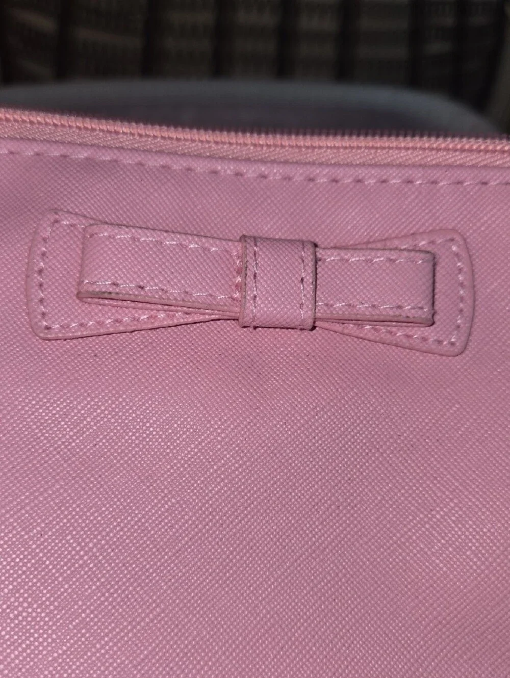 Pink Bow Accent Women's Cosmetic Bag